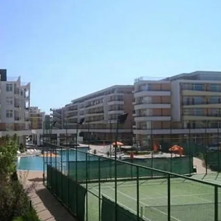 Apartment Kamelia Grand Apartments